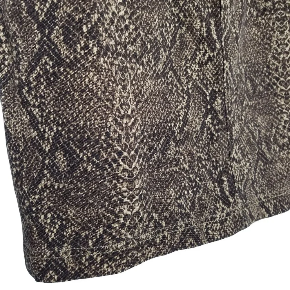 Chaps NWT Size 12 Skirt Knee Snake Reptile Print Stretch Denim Pockets Brown - Picture 6 of 7